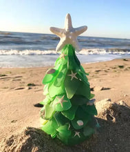 Load image into Gallery viewer, Christmas Tree with Starfish