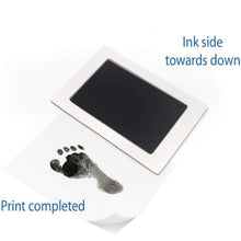 Load image into Gallery viewer, Mess-Free Baby Imprint Kit For Hands &amp; Feet