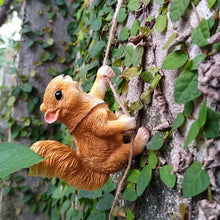 Load image into Gallery viewer, Rope Climbing Squirrel Resin Statue Figurine Ornament