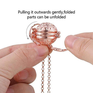 Expanding Photo Locket