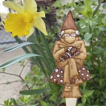 Load image into Gallery viewer, Creative Garden Stake