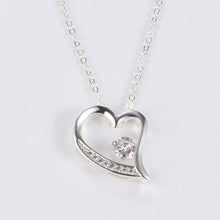 Load image into Gallery viewer, Heart Inlaid Zircon Necklace