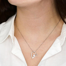 Load image into Gallery viewer, Heart Inlaid Zircon Necklace